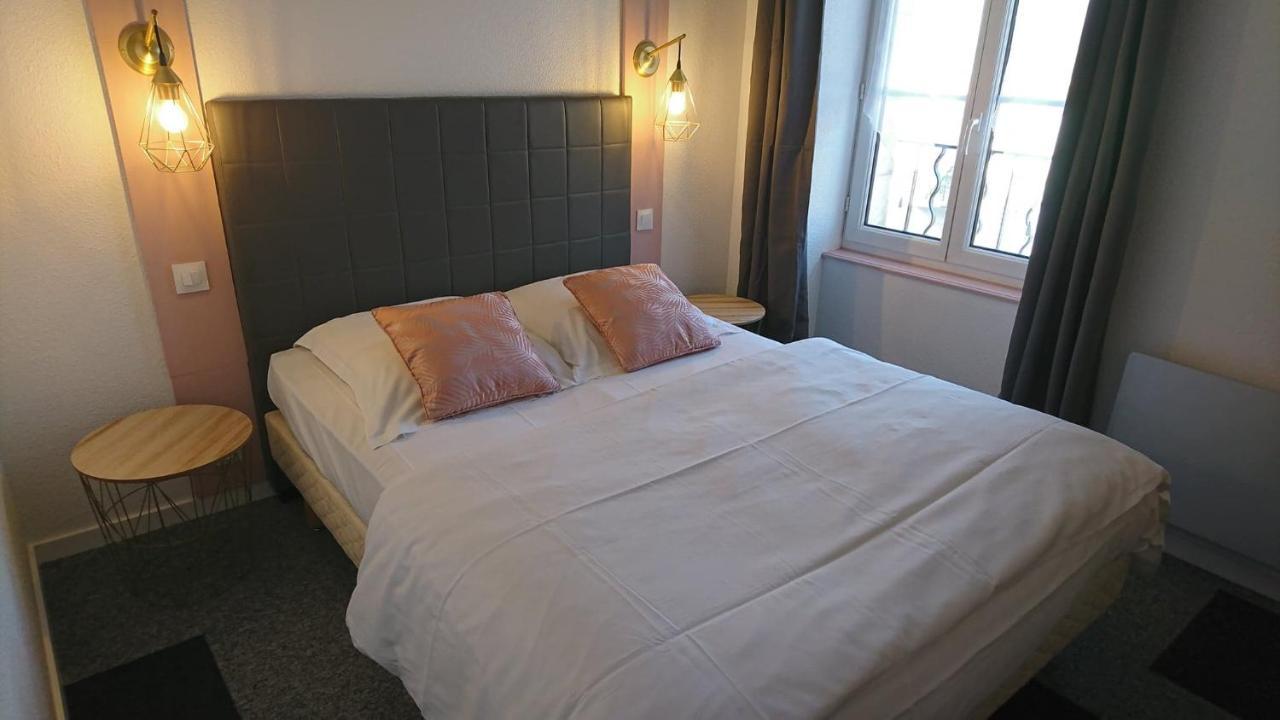 Hotel Les Deux Porches Verrieres  Exteriör bild