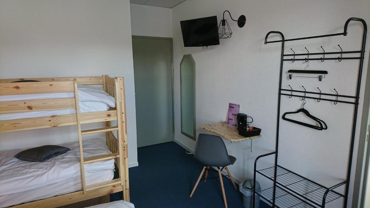 Hotel Les Deux Porches Verrieres  Exteriör bild